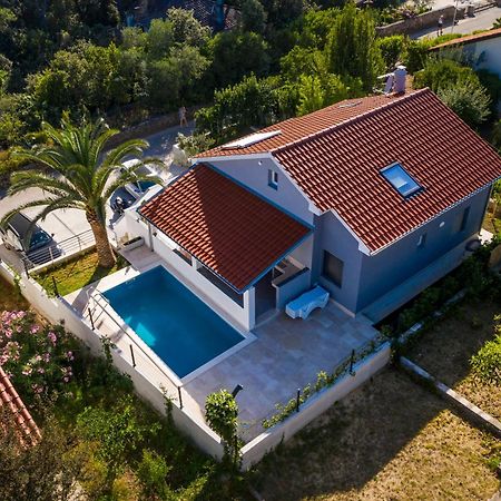 Villa Artaturi Мали-Лошинь Экстерьер фото