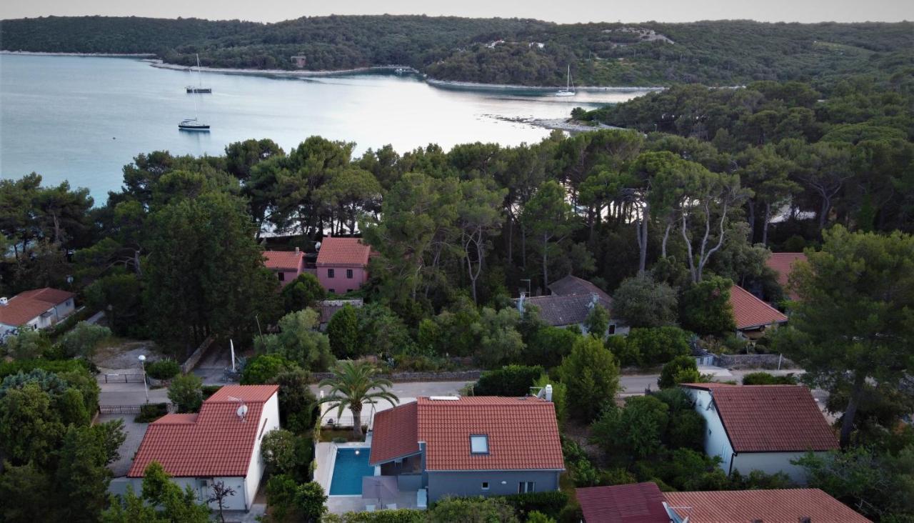 Villa Artaturi Мали-Лошинь Экстерьер фото