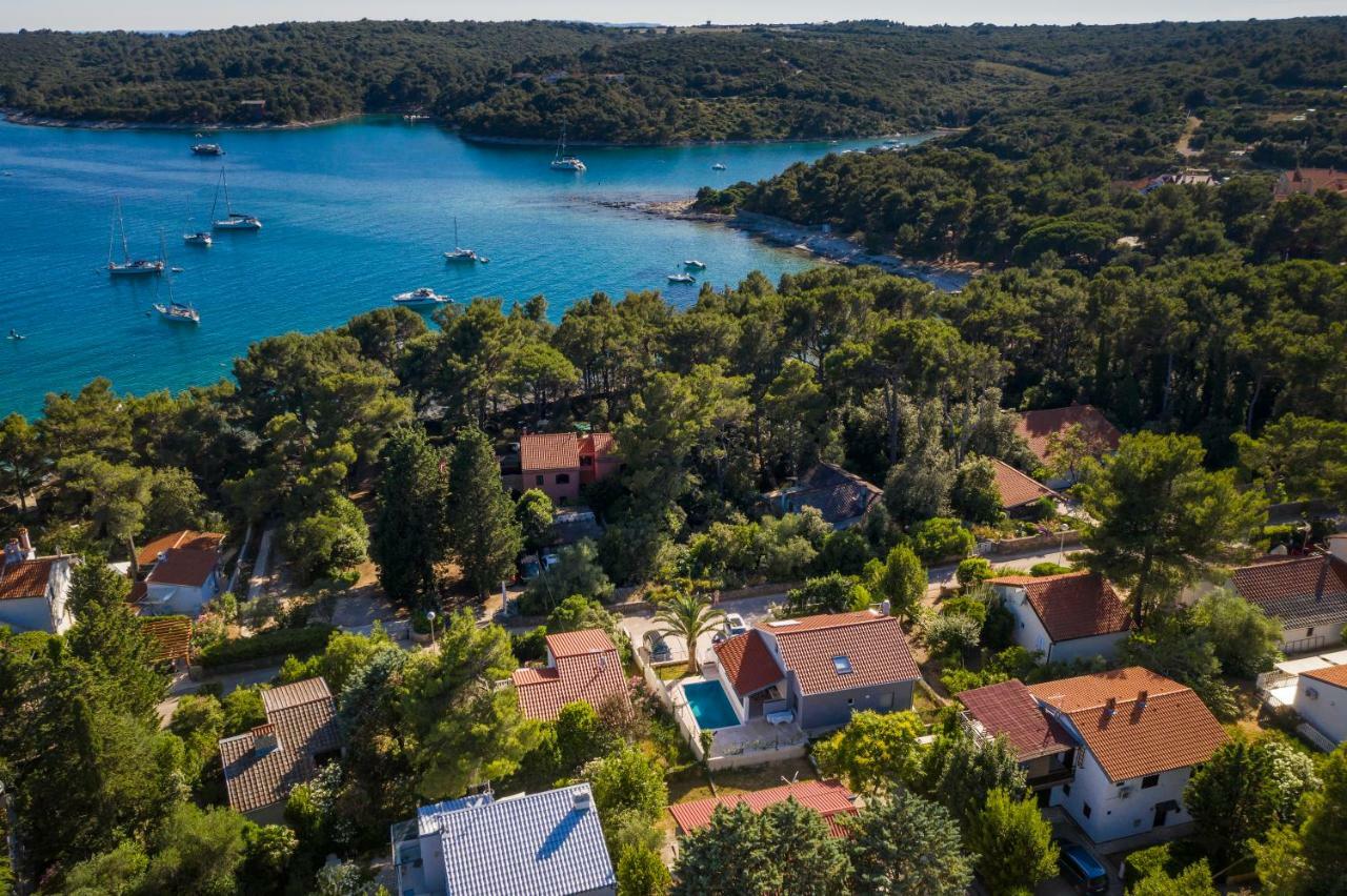 Villa Artaturi Мали-Лошинь Экстерьер фото